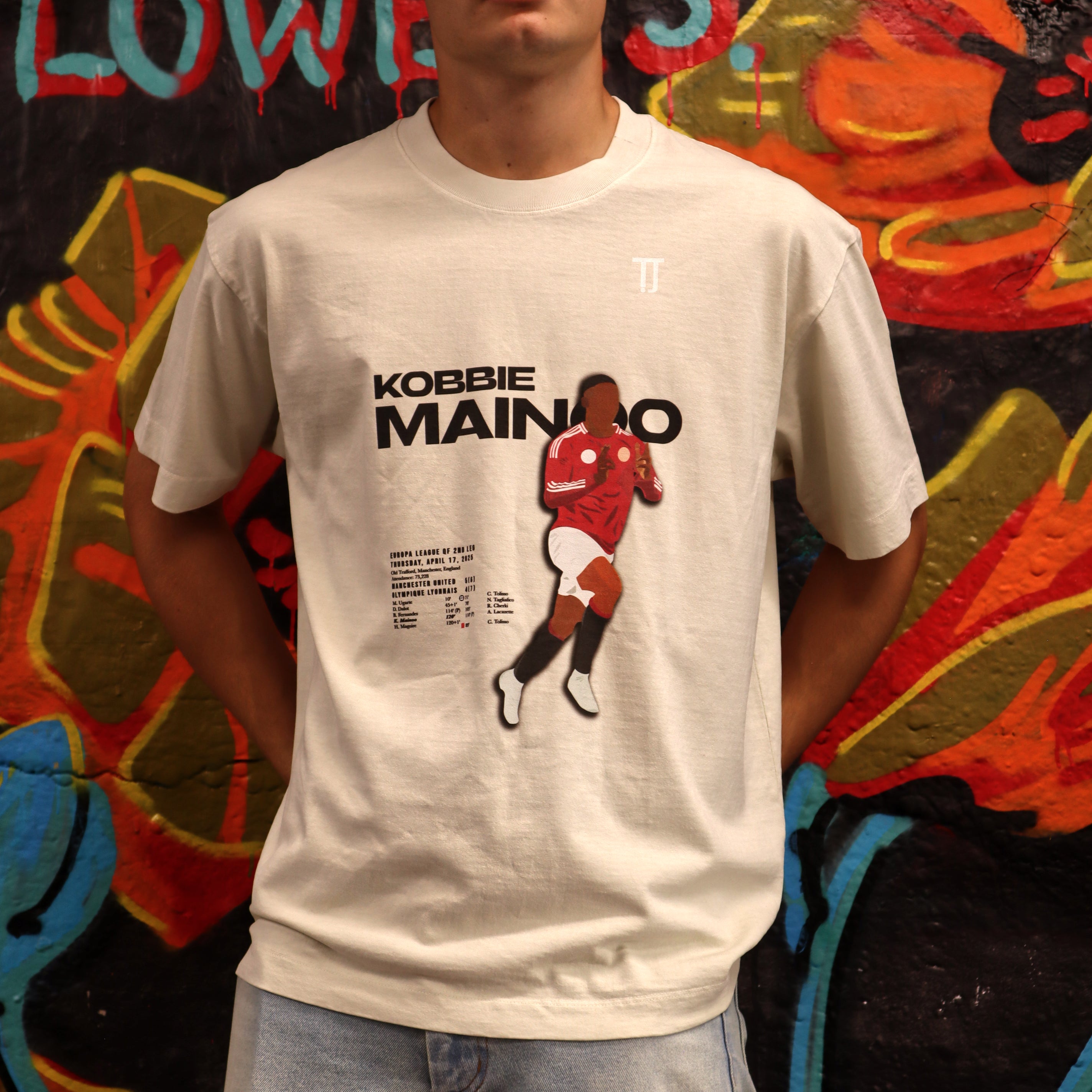 Kobbie - Oversized Tee - Off-White