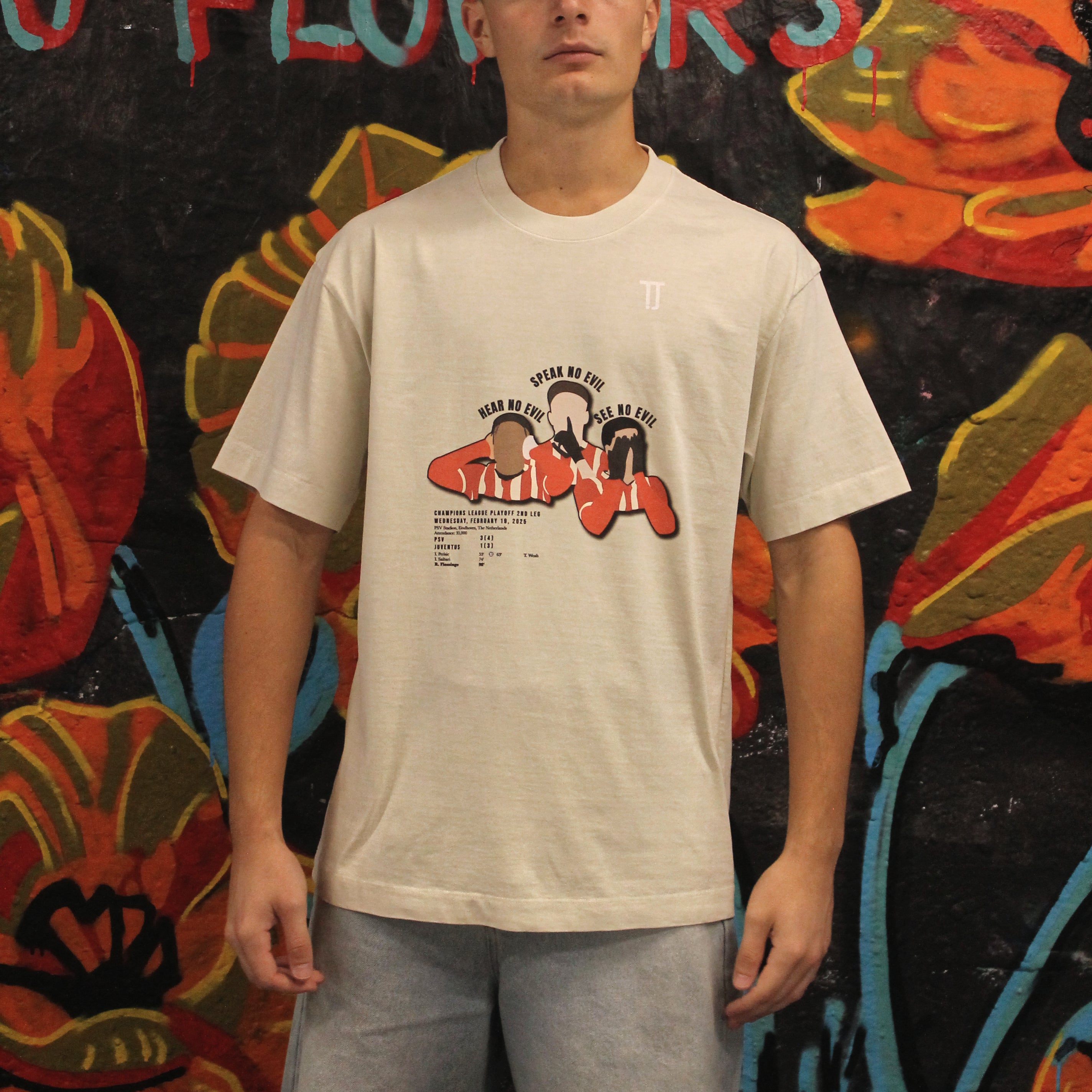 Three Wise Men - Oversized Tee - Off-White