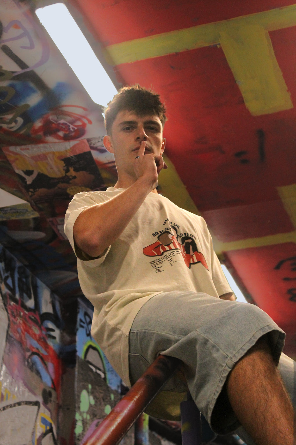 Three Wise Men - Oversized Tee - Off-White